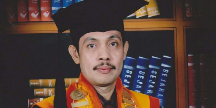 Dr. H. Fatah Sulaiman, ST. MT rektor Untirta Periode 2019-2023