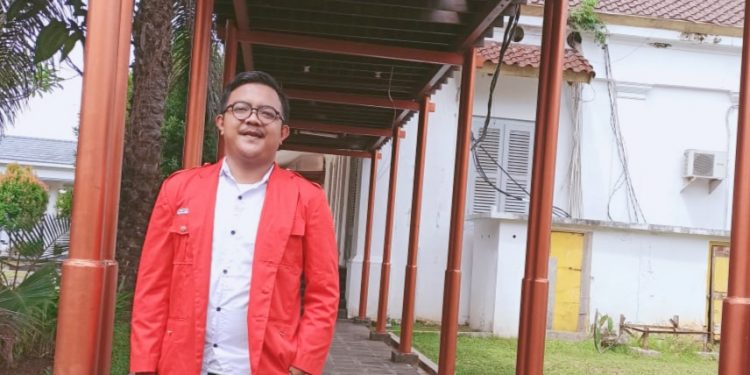 Wakil Ketua DPD GMNI Banten Bidang Koperasi dan Ekonomi kreatif Ibnu Sakti Mubarok